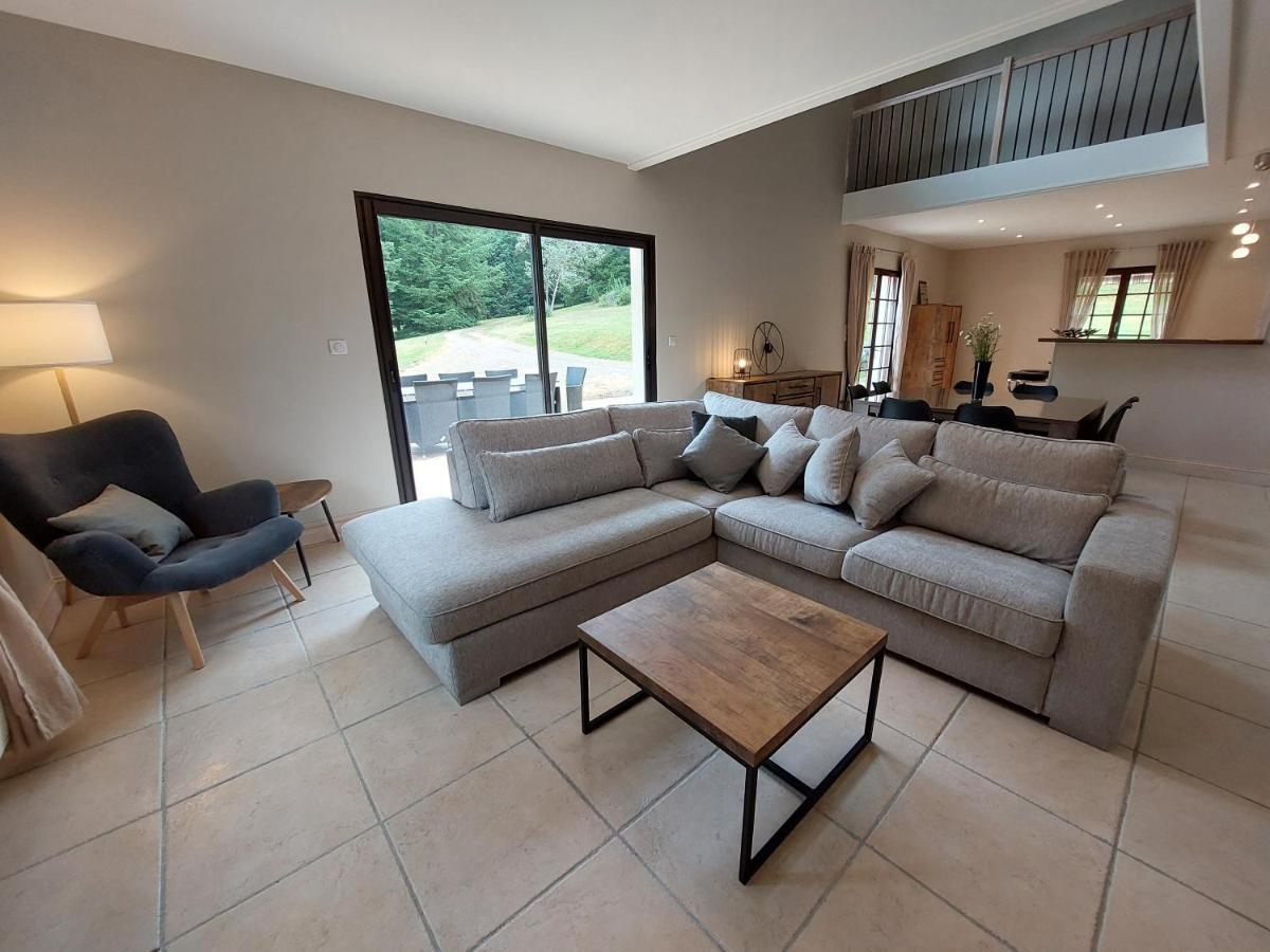 "Le Petit Bonheur" Gite Van 4 Tot 12 Personen Met Prive Vijver Van 2Ha Maisonnais-Sur-Tardoire Exteriör bild